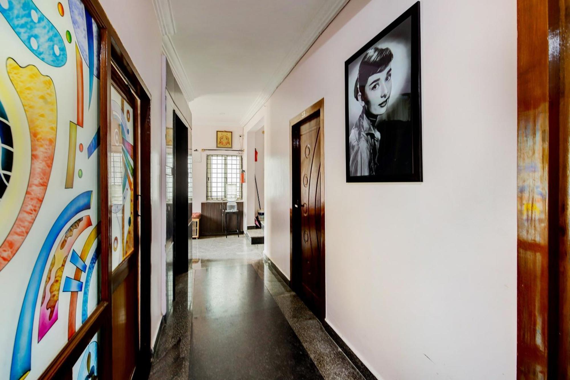 Hotel O Hotel Utsav Palace Bangalore Eksteriør bilde