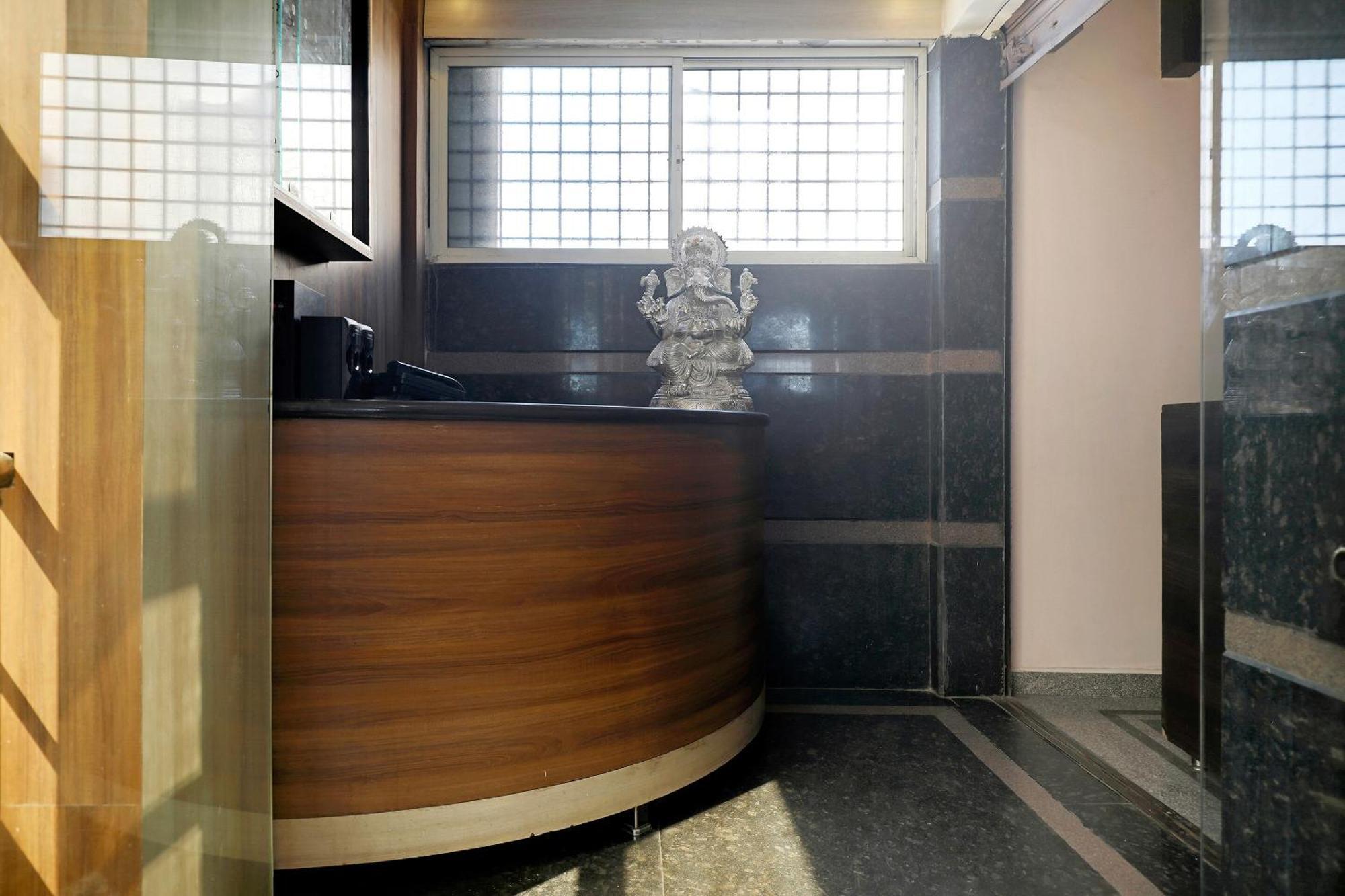 Hotel O Hotel Utsav Palace Bangalore Eksteriør bilde
